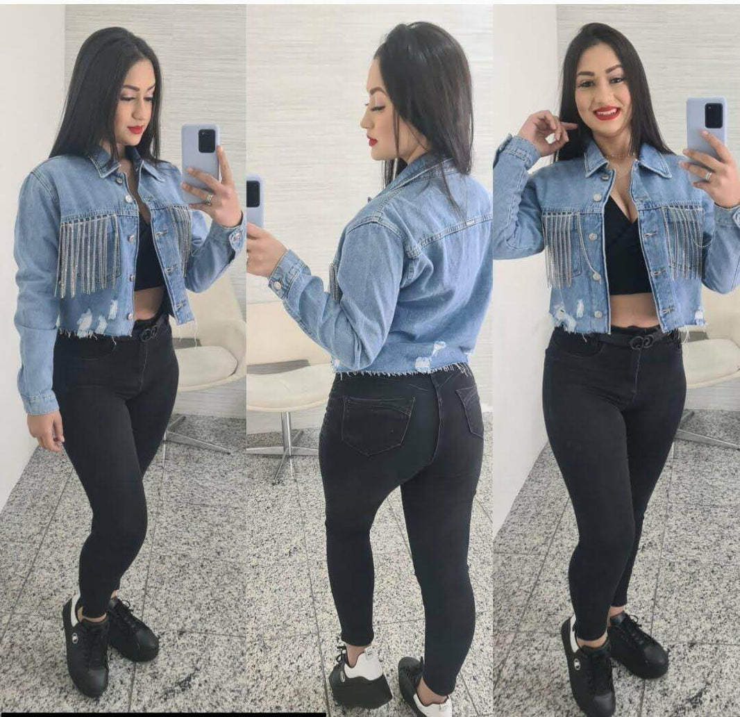 Jaqueta Jeans Cropped Destroyed Com Strass Leon - Leon Elegance