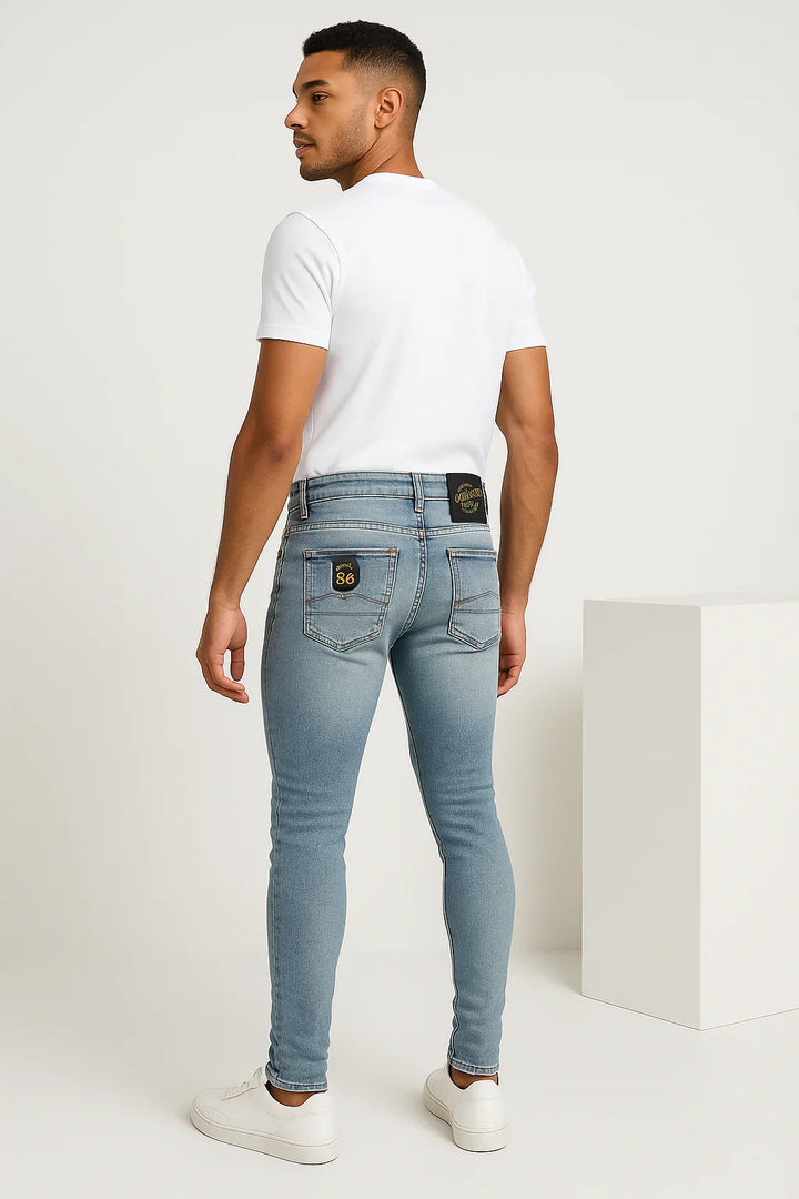 Calça Jeans Super Skinny Leon