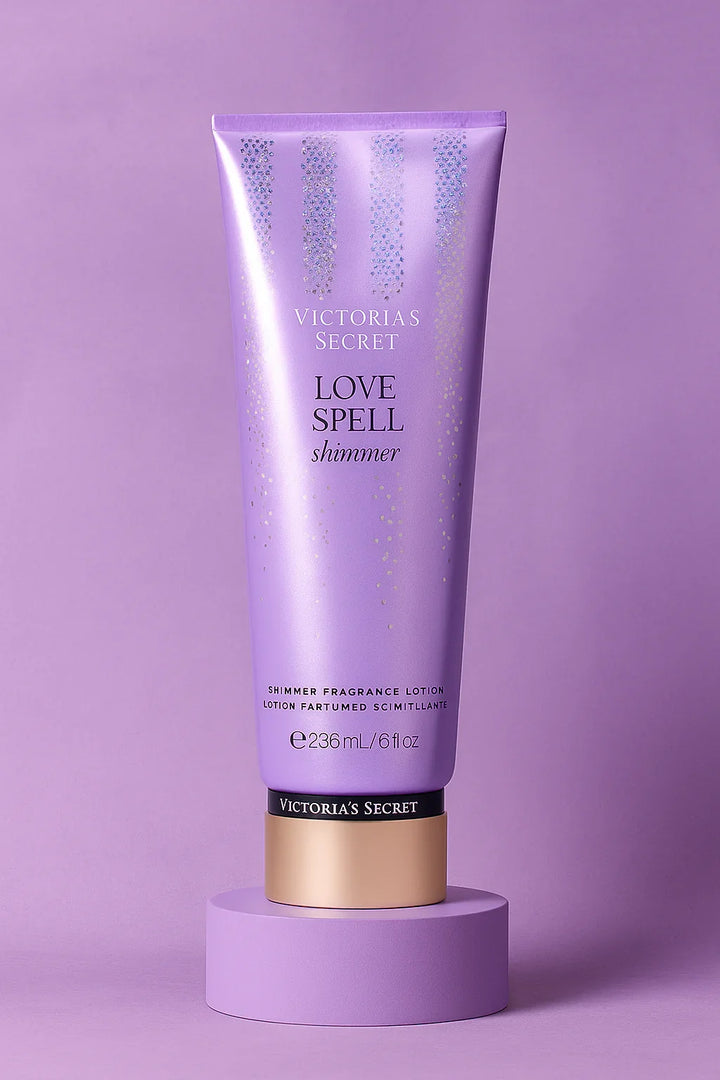 Loção Corporal Victoria’s Secret Love Spell Shimmer Feminino 236ml