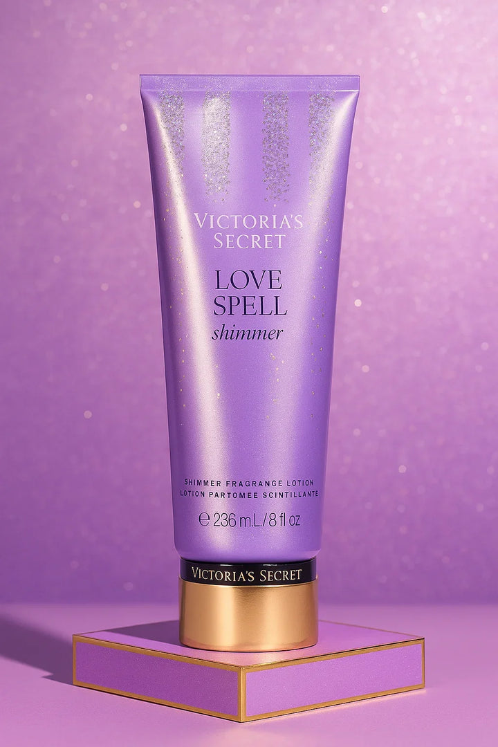 Loção Corporal Victoria’s Secret Love Spell Shimmer Feminino 236ml