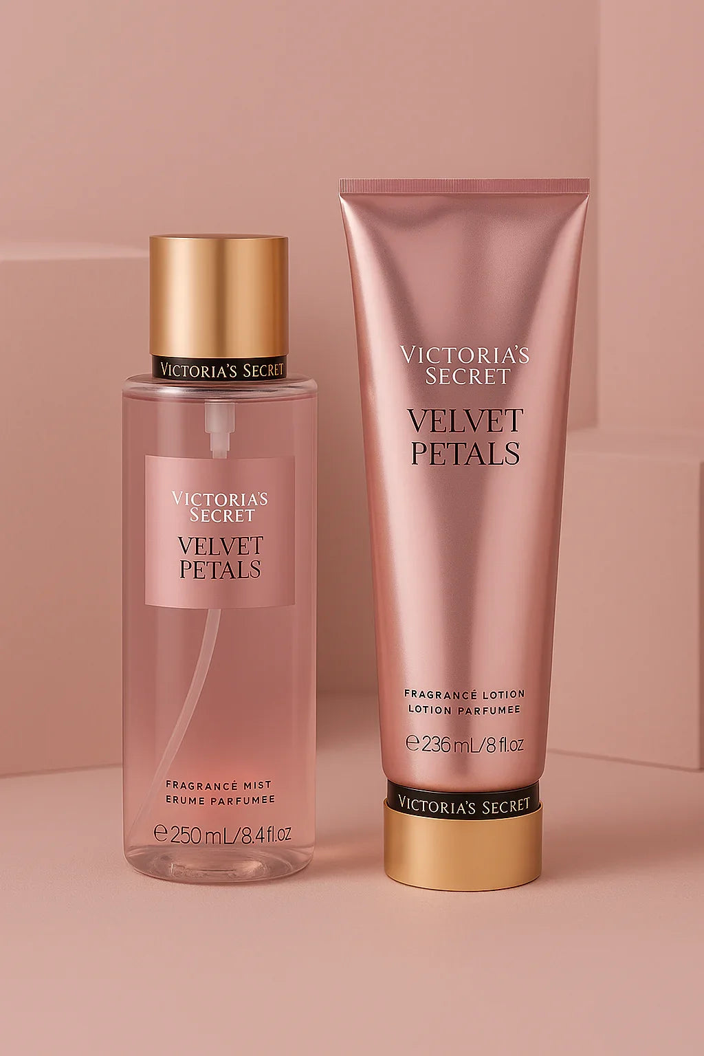 Kit Victoria’s Secret Velvet Petals Body Splash 250 mL + Loção 236 mL