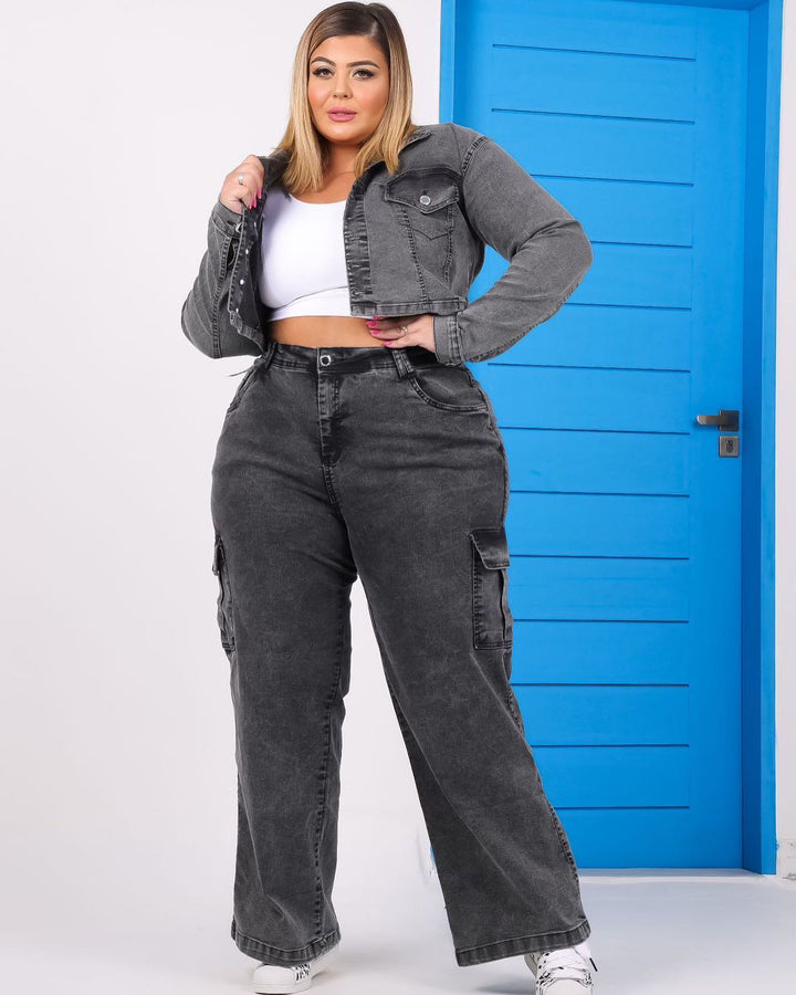 Jaqueta Jeans Cropped Preta Plus Size Fofofinha