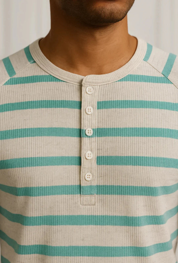 Camiseta Slim Canelado Leon