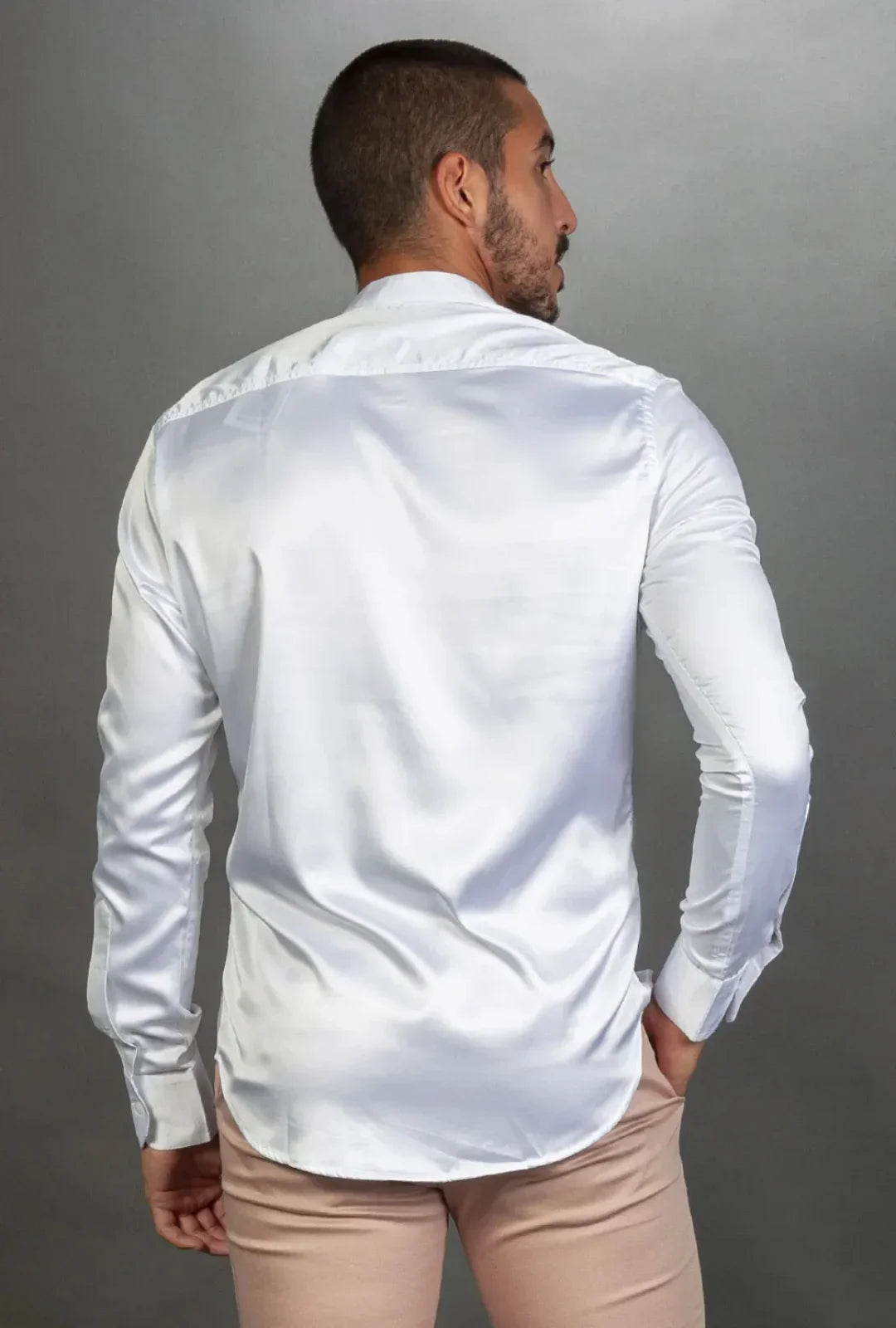 Camisa Longa Cetim Gola Padre Leon