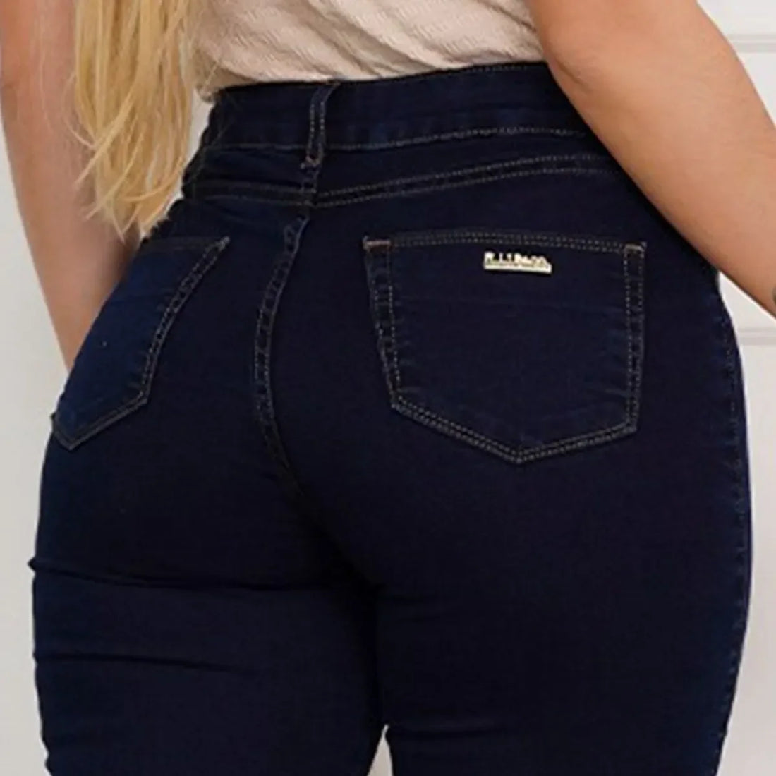 Calça Jeans Linha Basic Leon
