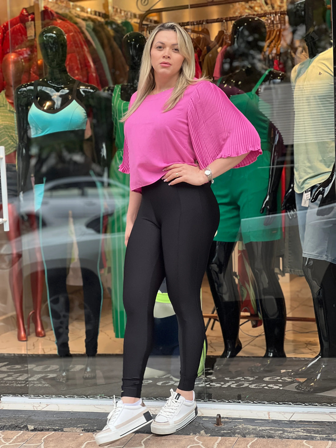 Blusa De Manga Ampla e Fluída Leon