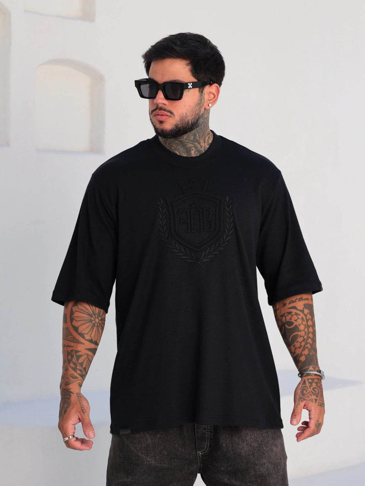Camiseta Oversized Brasão Relevo FB Leon - Leon Elegance