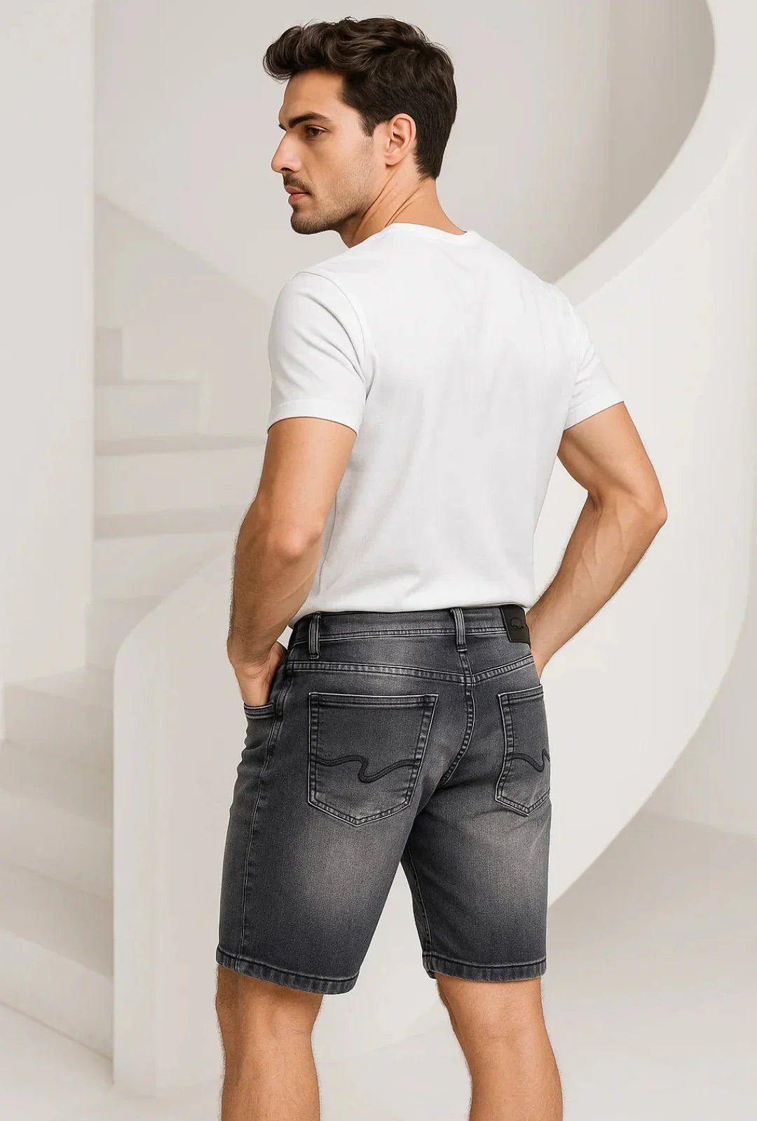 Bermuda Jeans Guitta Tradicional Leon - Leon Elegance