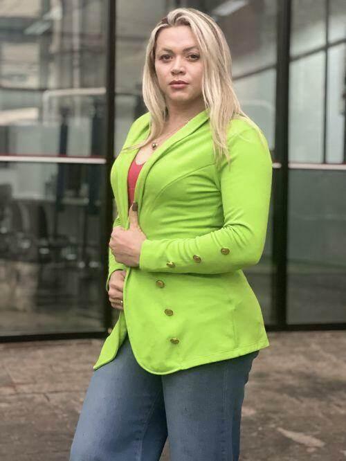 Blazer Longo com Detalhe Botoado Leon - Leon Elegance