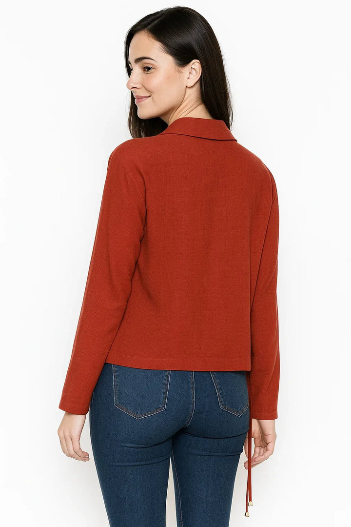 Blusa Feminina Preta Gola Alta Manga Curta - Leon Elegance