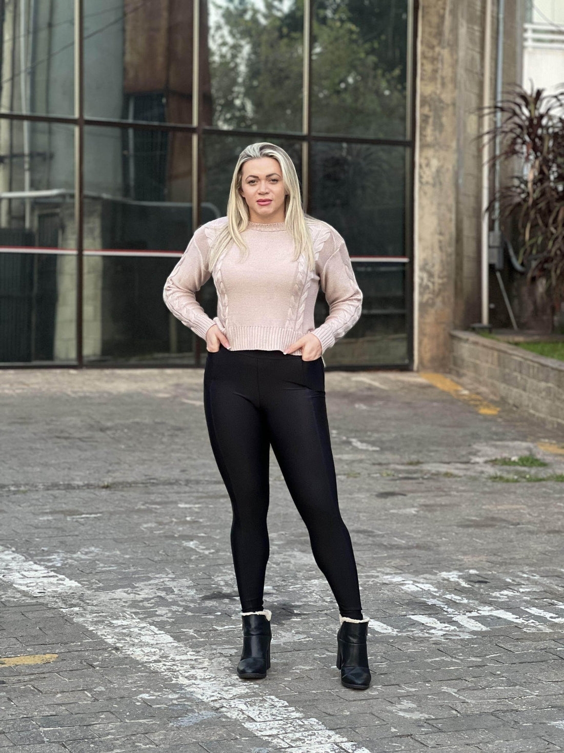 Blusa Tricot Inglesa Gola Renda Leon - Leon Elegance