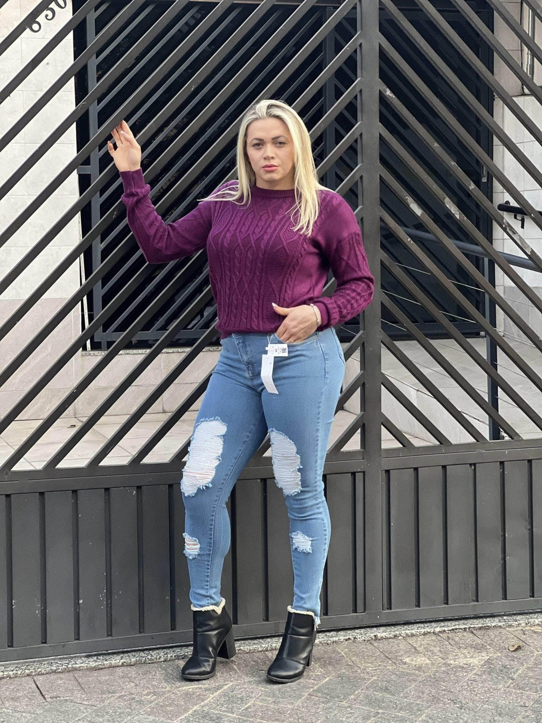 Blusa Tricot Trança Frontal Leon - Leon Elegance