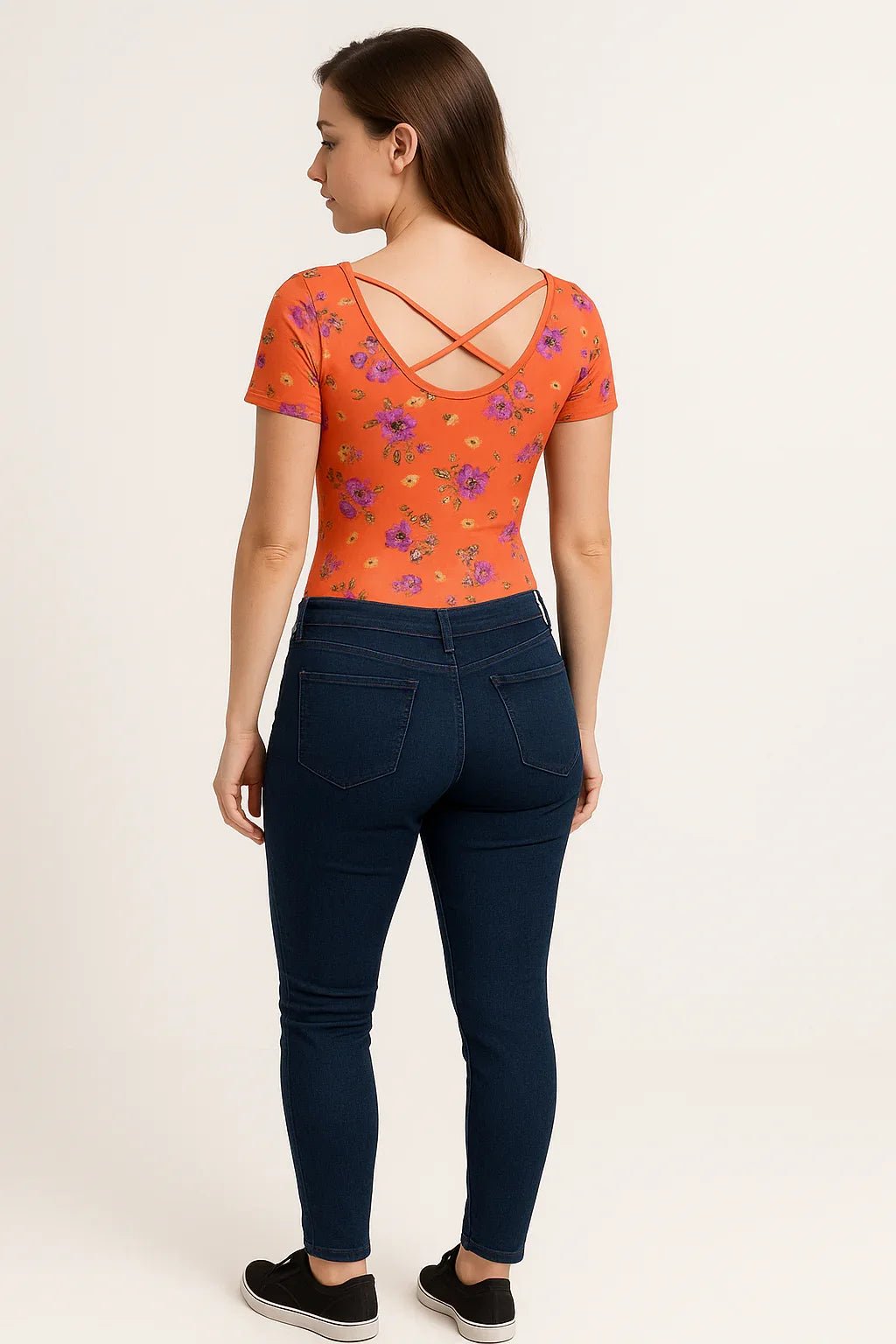 Body K2B Feminino Manga Curta Gola - Leon Elegance