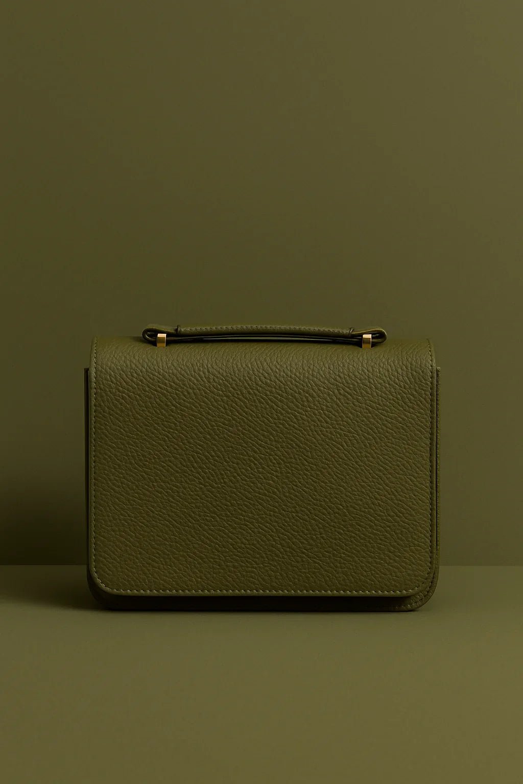 Bolsa Feminina Tiracolo Verde Oliva V Dourado - Leon Elegance
