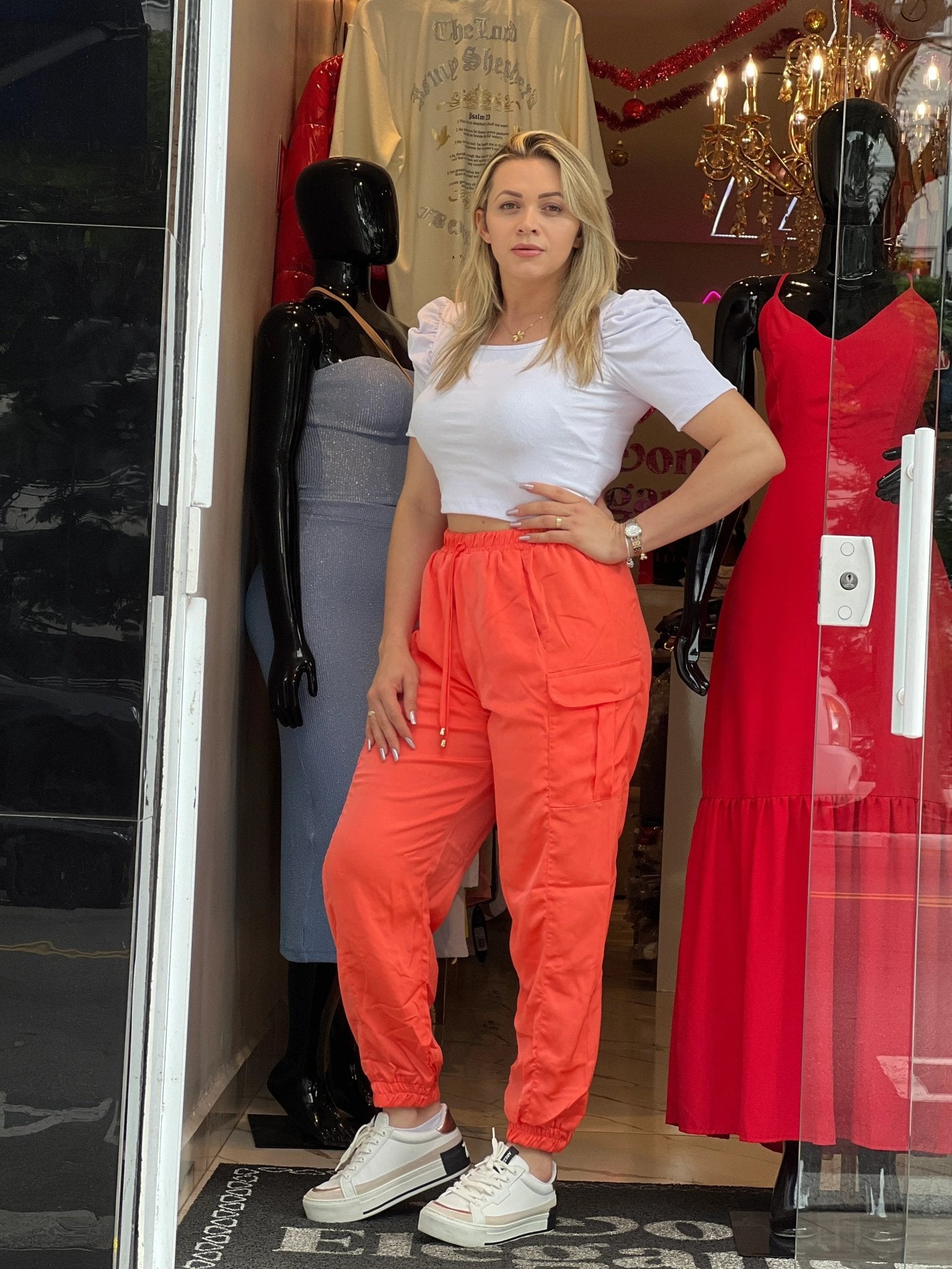 Calça Cargo Feminina Com Punho Leon - Leon Elegance