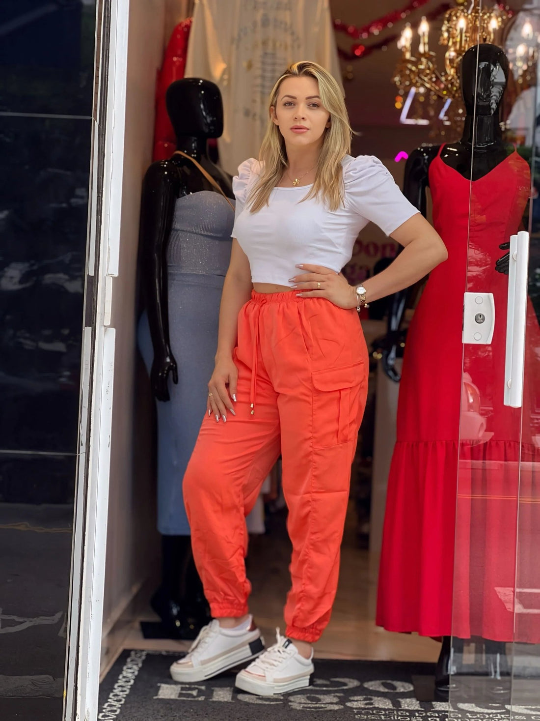 Calça Cargo Feminina Com Punho Leon - Leon Elegance