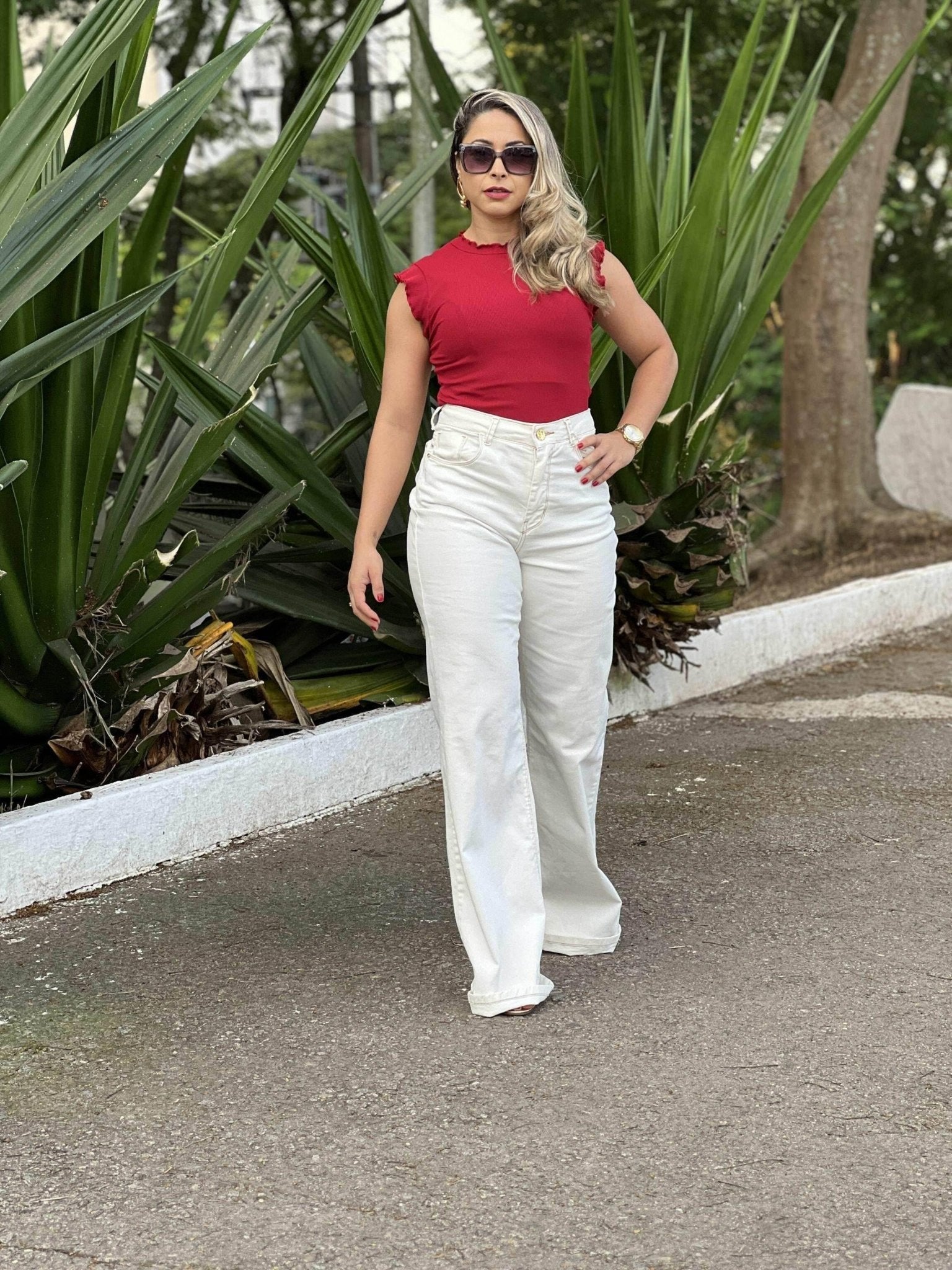 Calça de Sarja Wide Leg All White sol - Leon Elegance