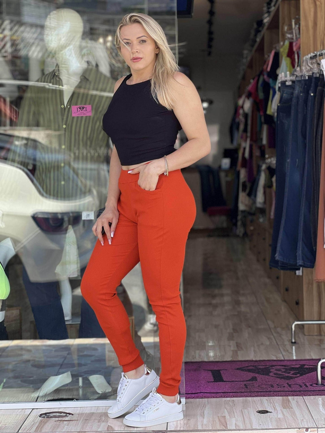 Calça Femme Mom Canelada Leon - Leon Elegance