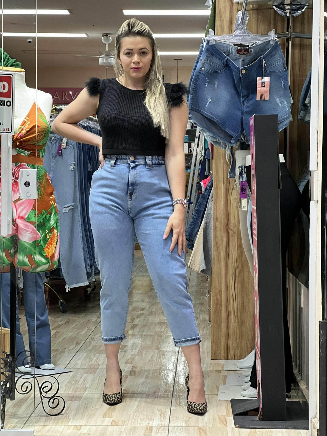 Calça Jeans Cintura Alta com Elástico sol - Leon Elegance