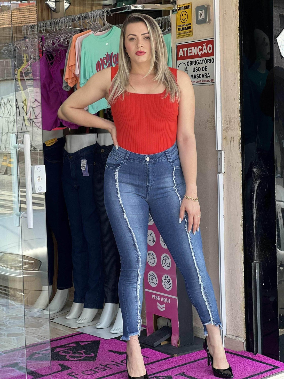 Calça Jeans Delta Recorte Triangular Leon - Leon Elegance