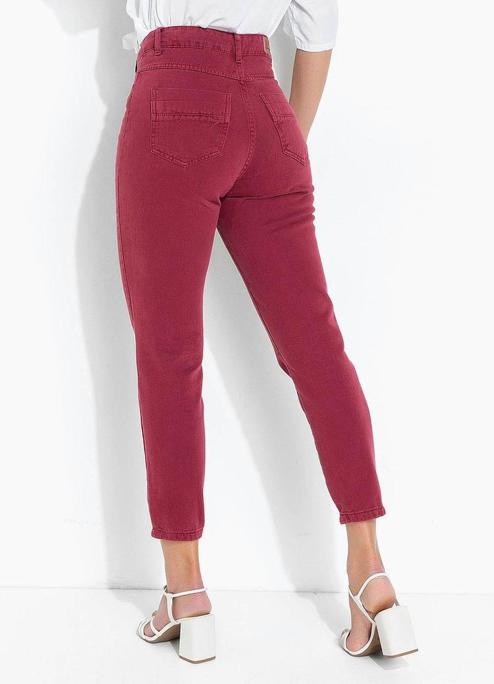 Calça Jeans Mom Com Drapeado Leon - Leon Elegance