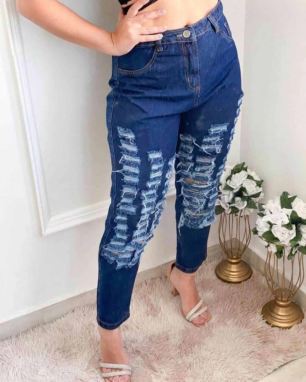 Calça Jeans Mom Denim Destroyed Leon - Leon Elegance