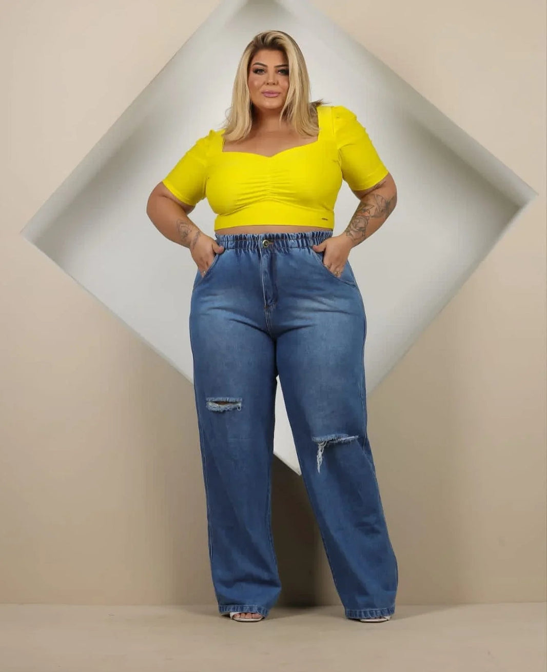 Calça Jeans Plus Size Fofinha Wide Leg Destroyed - Leon Elegance