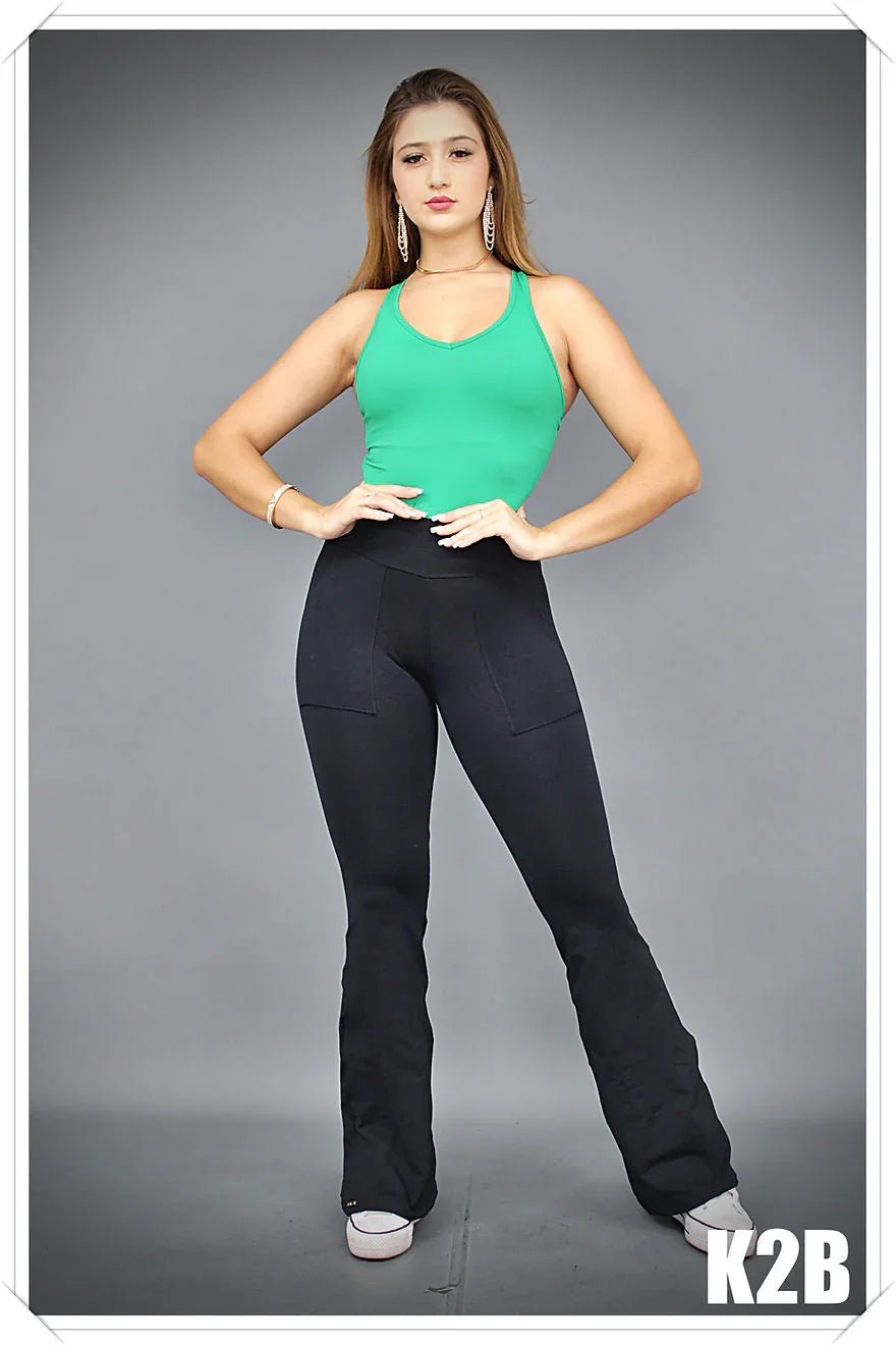Calça Legging Flare com Bolso Nirelia Leon - Leon Elegance