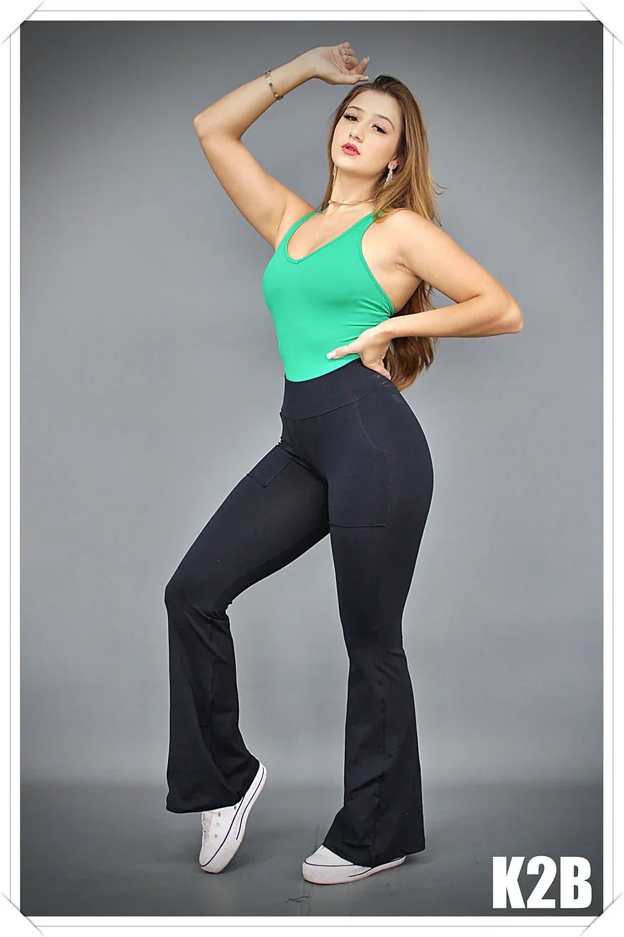 Calça Legging Flare com Bolso Nirelia Leon - Leon Elegance