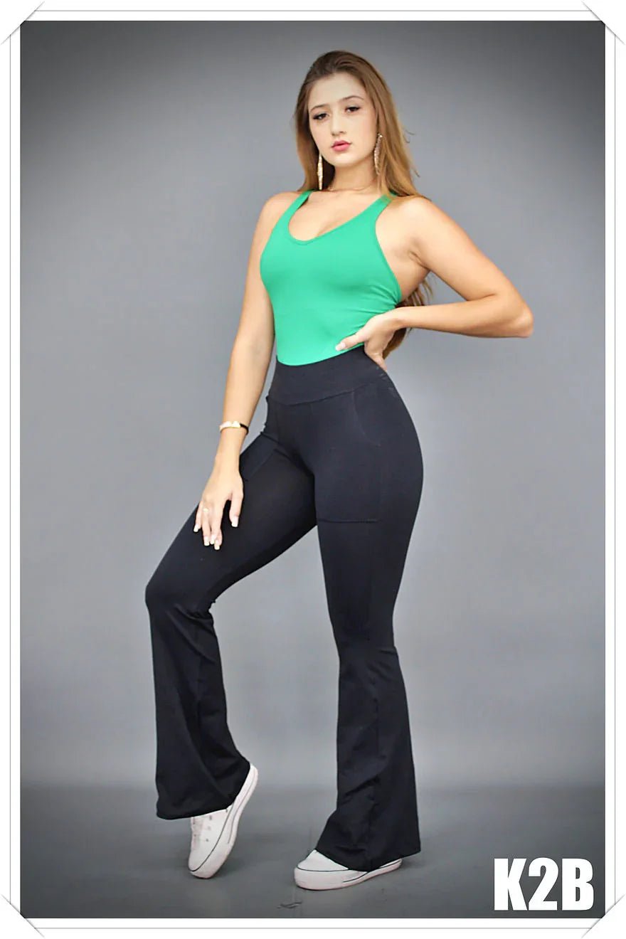 Calça Legging Flare com Bolso Nirelia Leon - Leon Elegance