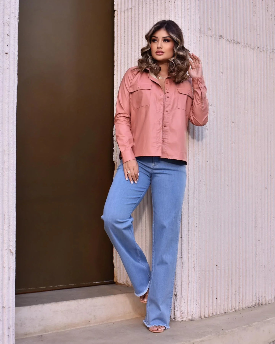 Camisa Feminina klepton Manga Longa Rosa Botões Forrados - Leon Elegance