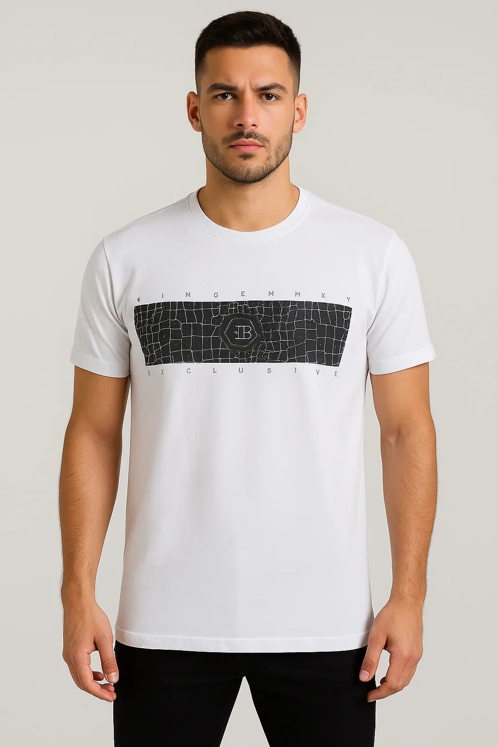 Camiseta Branca Exclusive Masculina - Leon Elegance