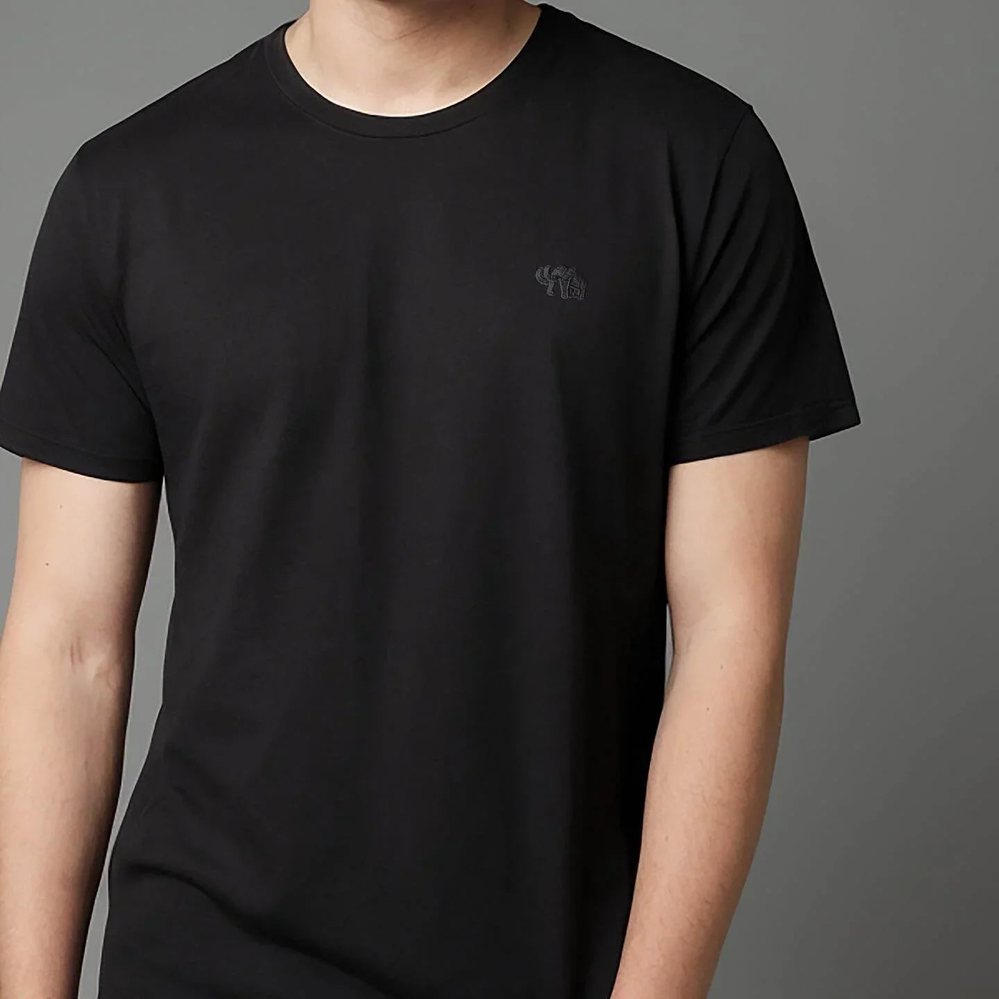 Camiseta Easy Basic Leon - Leon Elegance