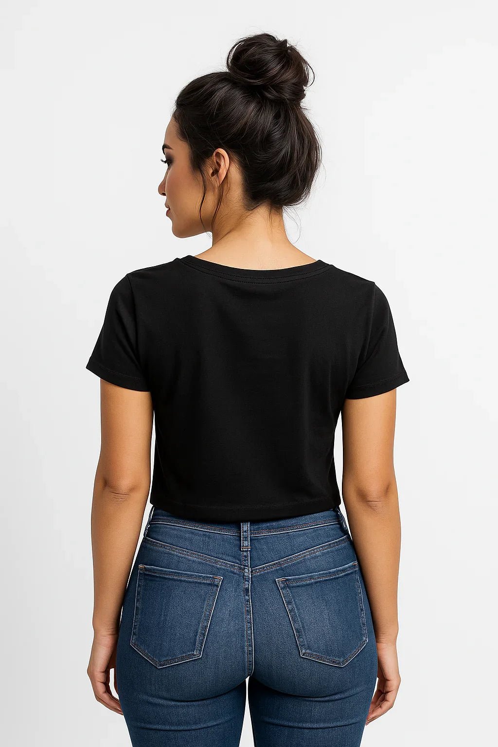 Camiseta Feminina Empório Pit Bull com Logo em Strass - Leon Elegance