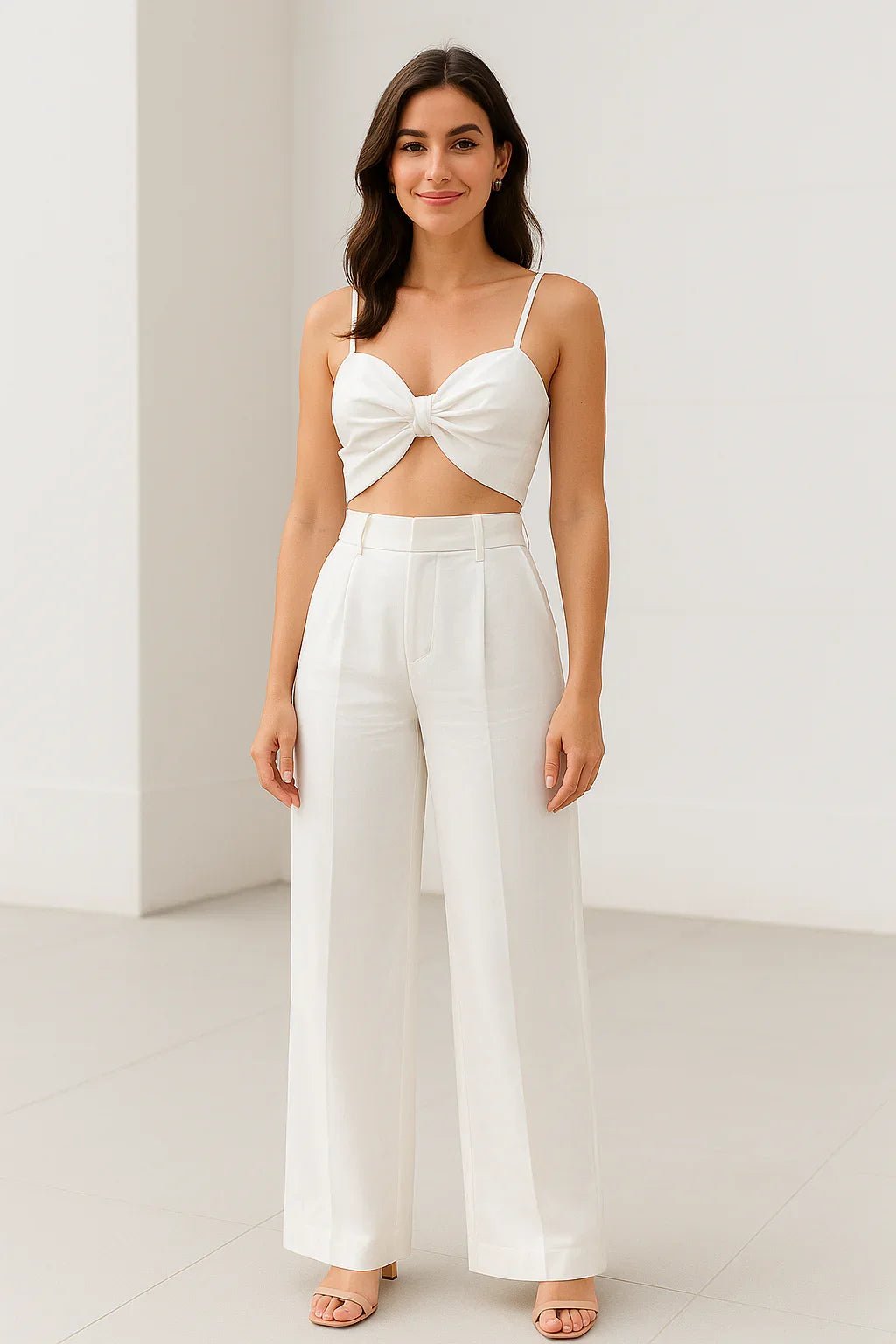 Conjunto com Cropped Torcido e Calça Pantalona Alfaiataria - Leon Elegance