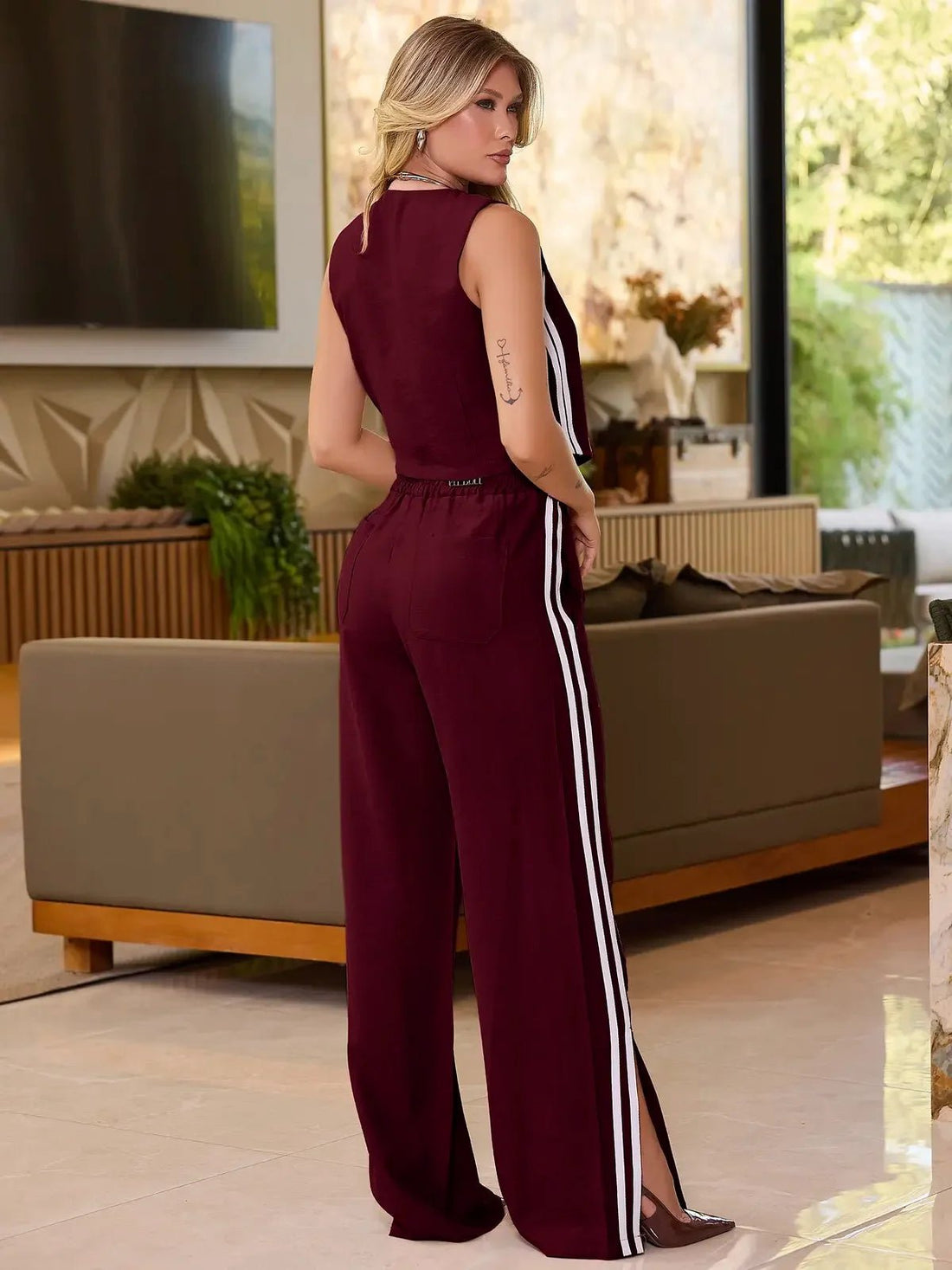 Conjunto Feminino Empório Pit Bull Calça & Colete com Fendas - Leon Elegance