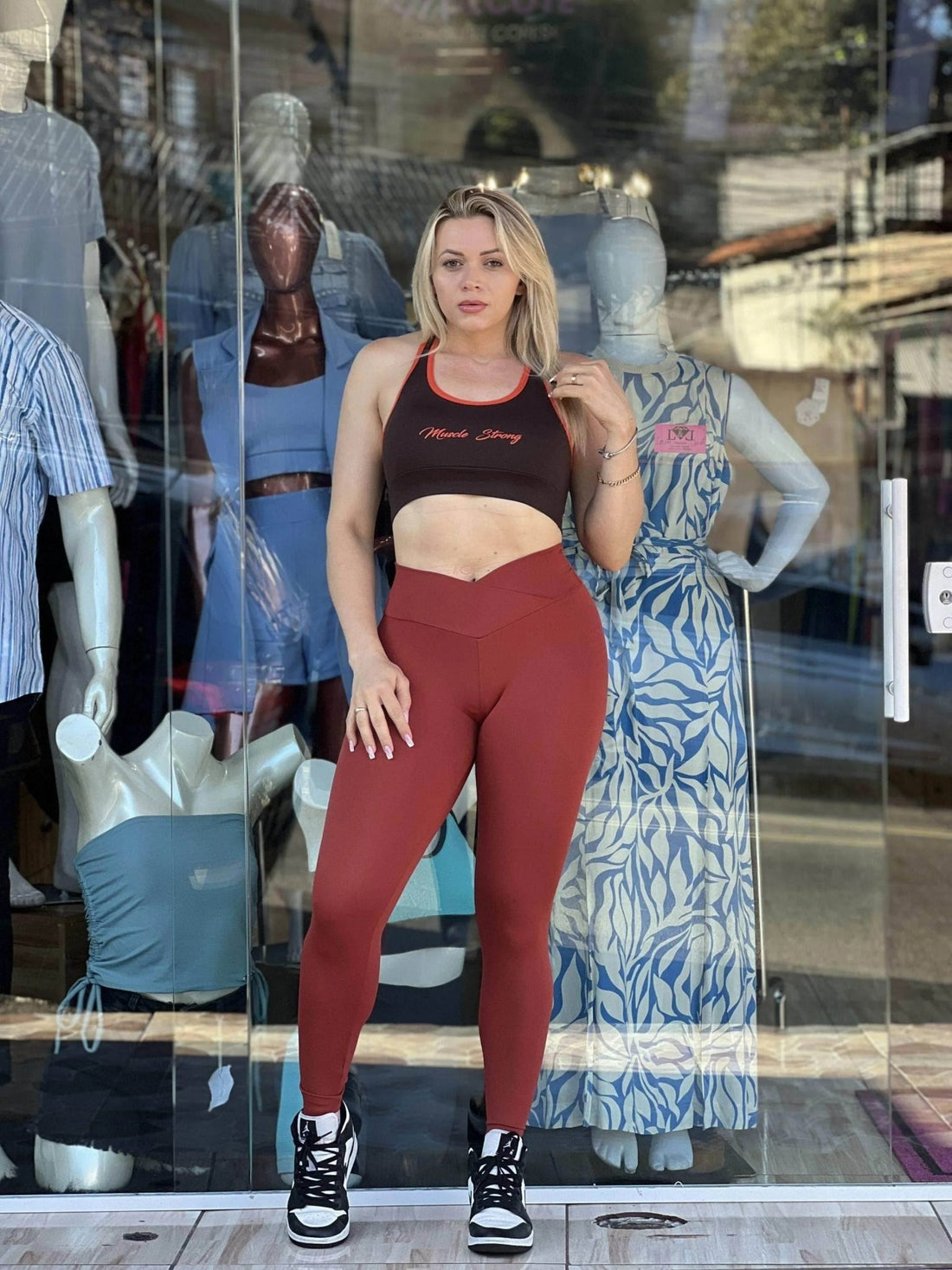 Conjunto Fitness Muscle Fitness Leon - Leon Elegance