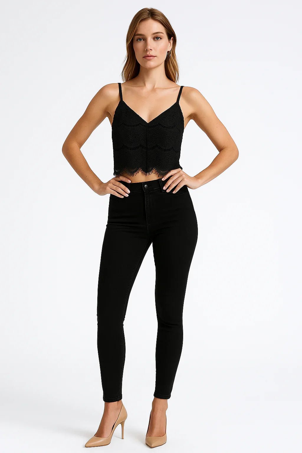 Cropped Feminino Preto de Renda Elegante com Alças Finas - Leon Elegance