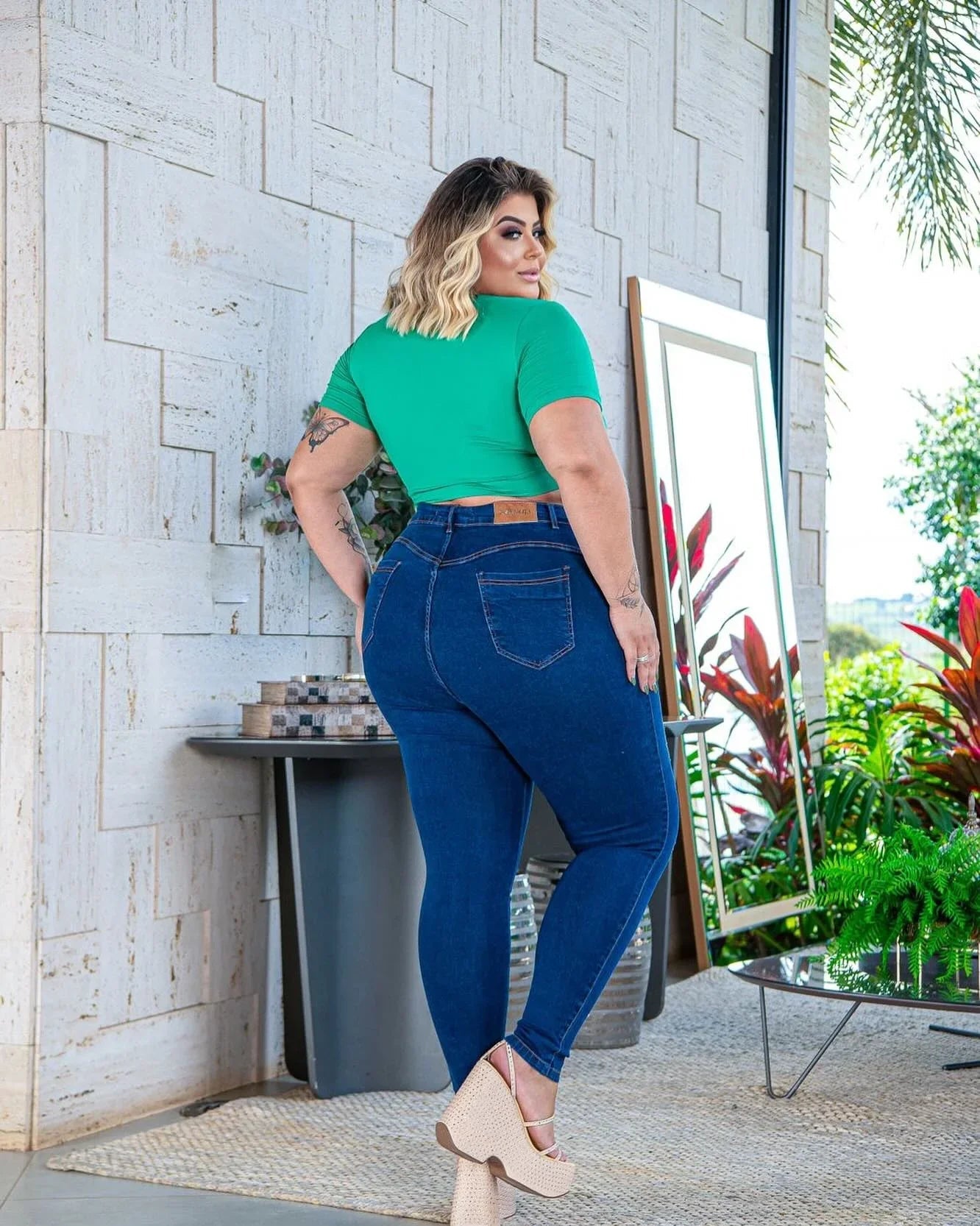 Cropped Mood Charm Simone Leon - Leon Elegance