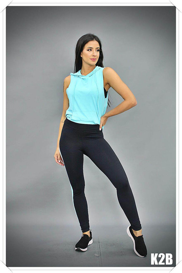 Blusa Irlanda Com Capuz E Bolso Leon - Leon Elegance