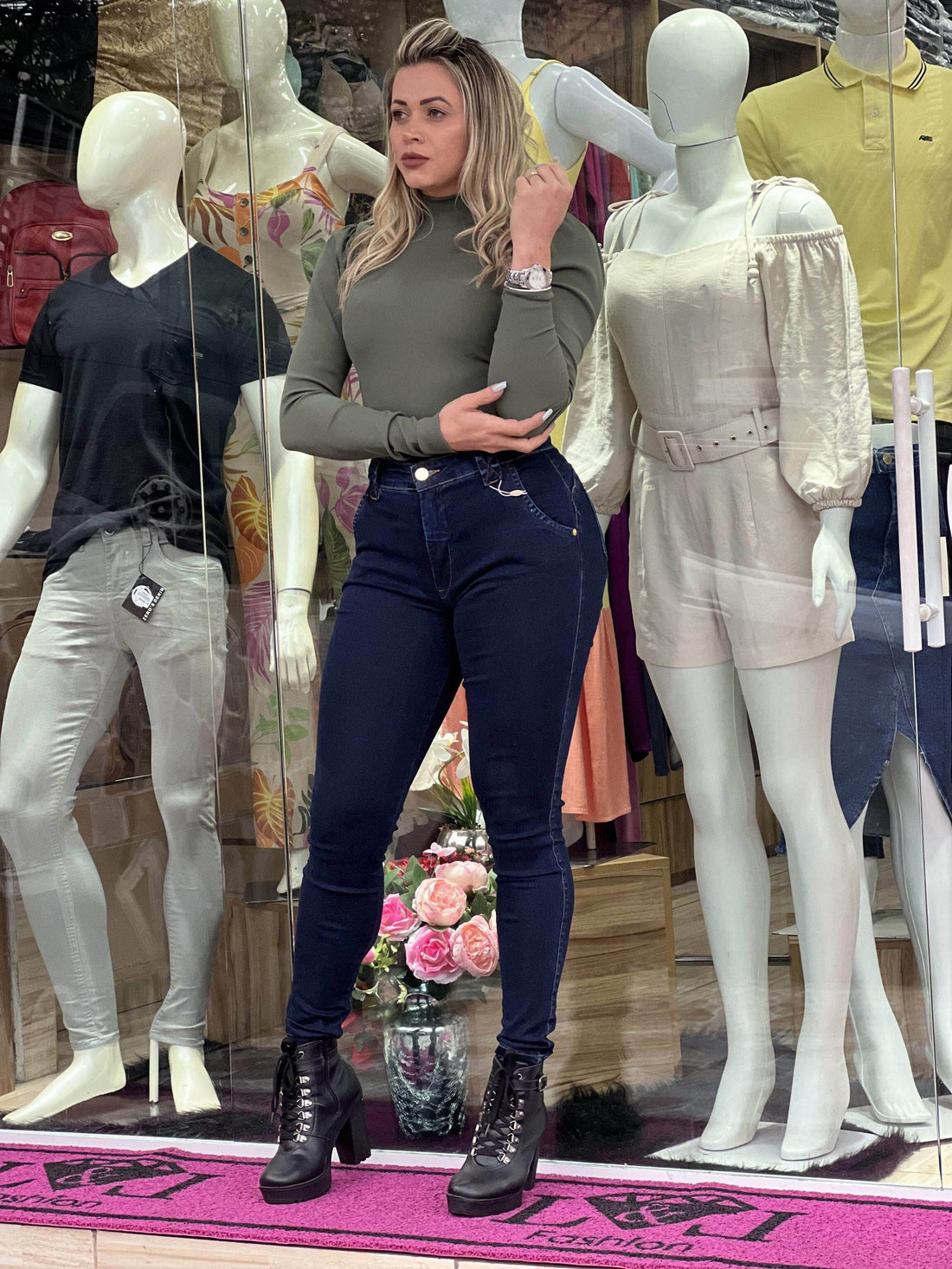 Blusa Canelada Manga Longa Faliane Leon - Leon Elegance
