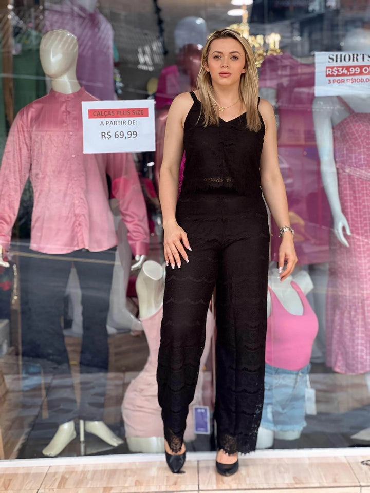 Conjunto De Renda com Cropped e Calça Pantalona Leon - Leon Elegance