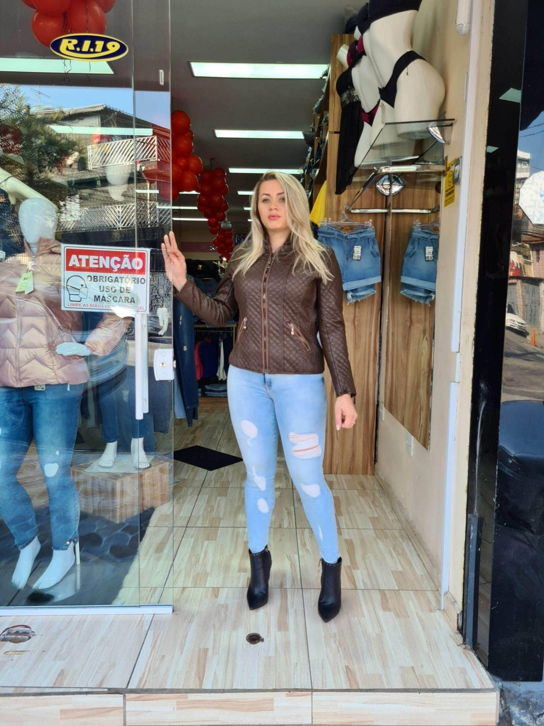 Jaqueta De Couro Sintético Leon - Leon Elegance