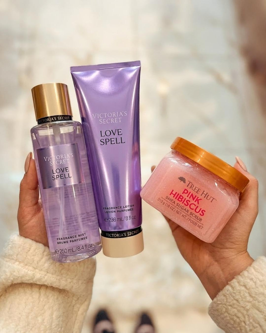 Kit LoveSpell 100% Original: Body Splash 250ml, Loção Hidratante e Esfoliante para Cuidado Corporal Completo - Leon Elegance