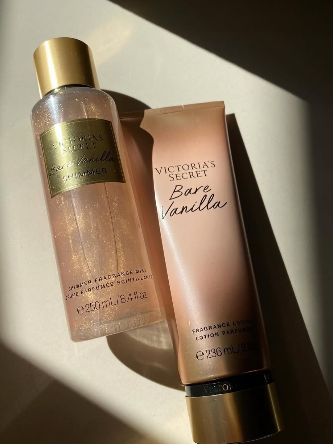 Kit Vanilla 100% Original: Body Splash 250ml, Loção Hidratante e Esfoliante para Cuidado Corporal Completo - Leon Elegance