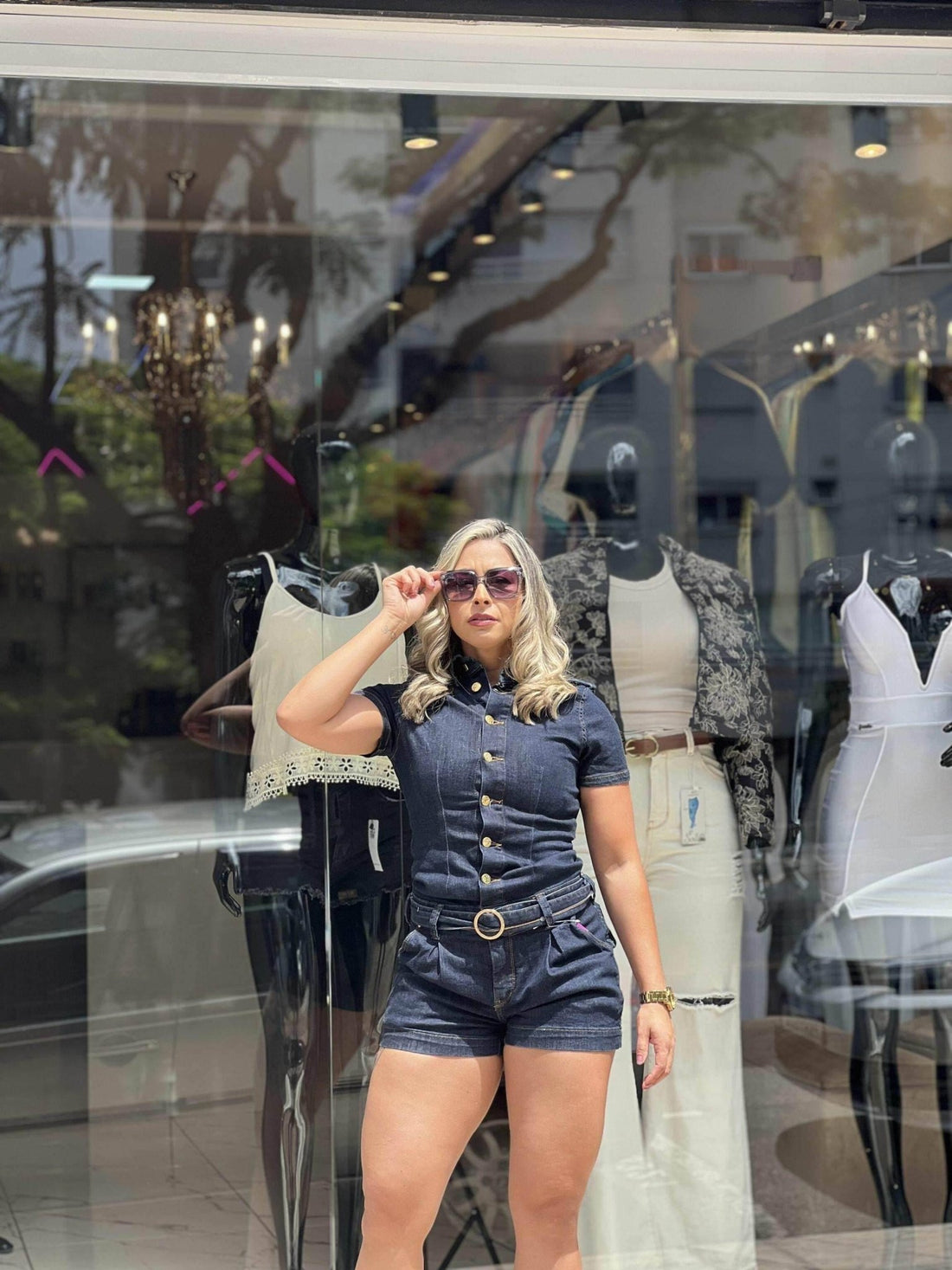 Macaquinho Jeans Femme Com Cinto Leon - Leon Elegance