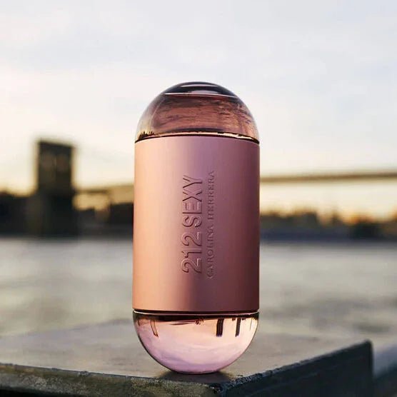 Perfume 212 Sexy Feminino Carolina Herrera - Leon Elegance