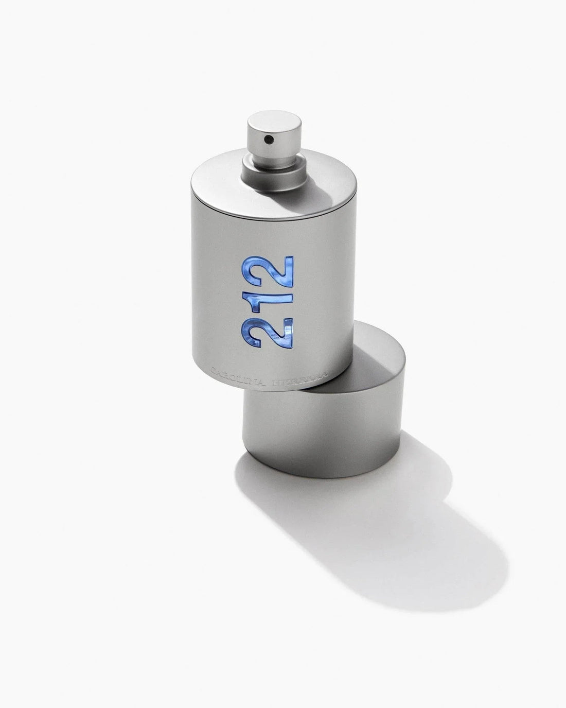 perfume carolina herrera 212 men nyc masculino eau de toilette 100ml - Leon Elegance