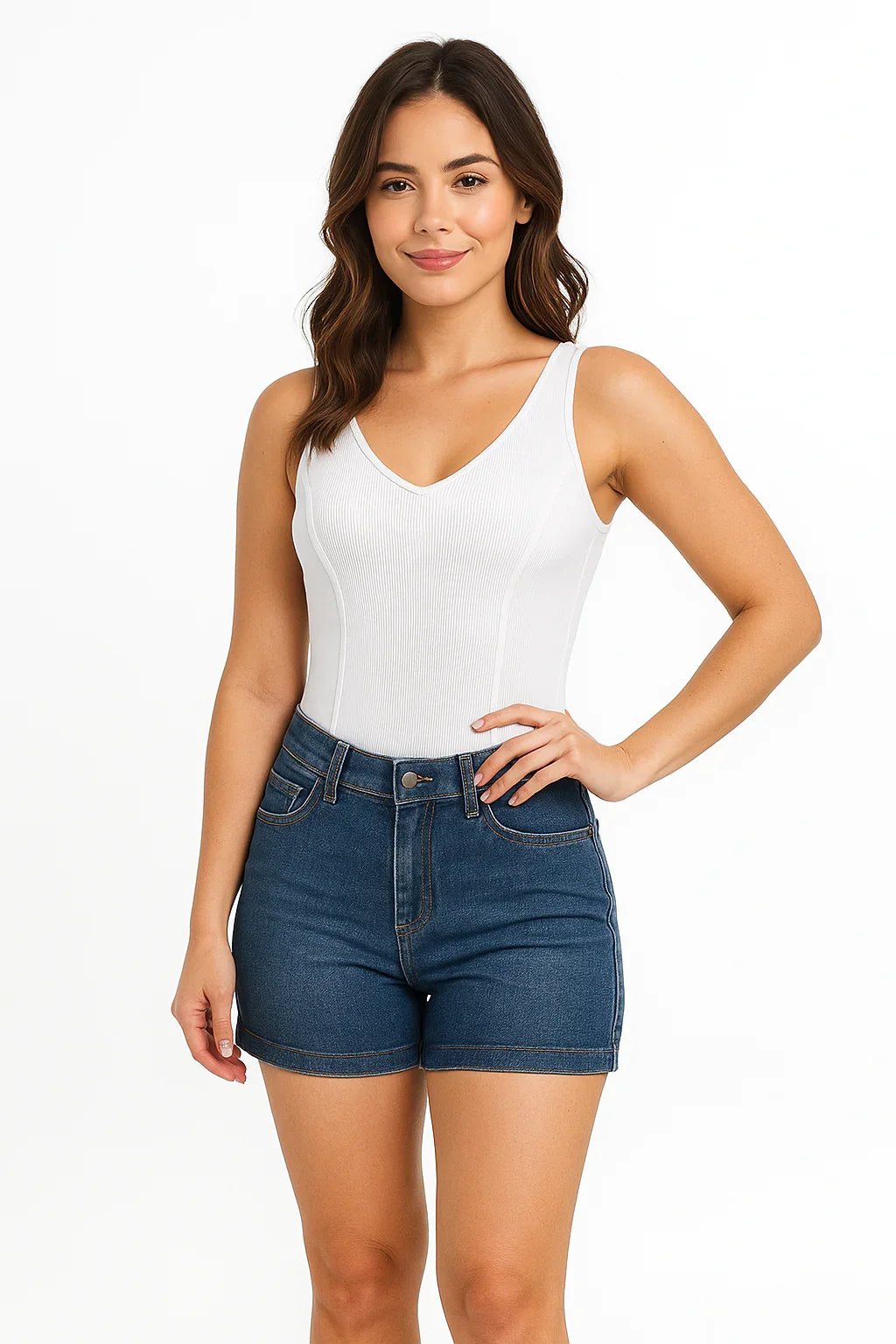 Regata Feminina K2B Canelada Branca Decote V - Leon Elegance