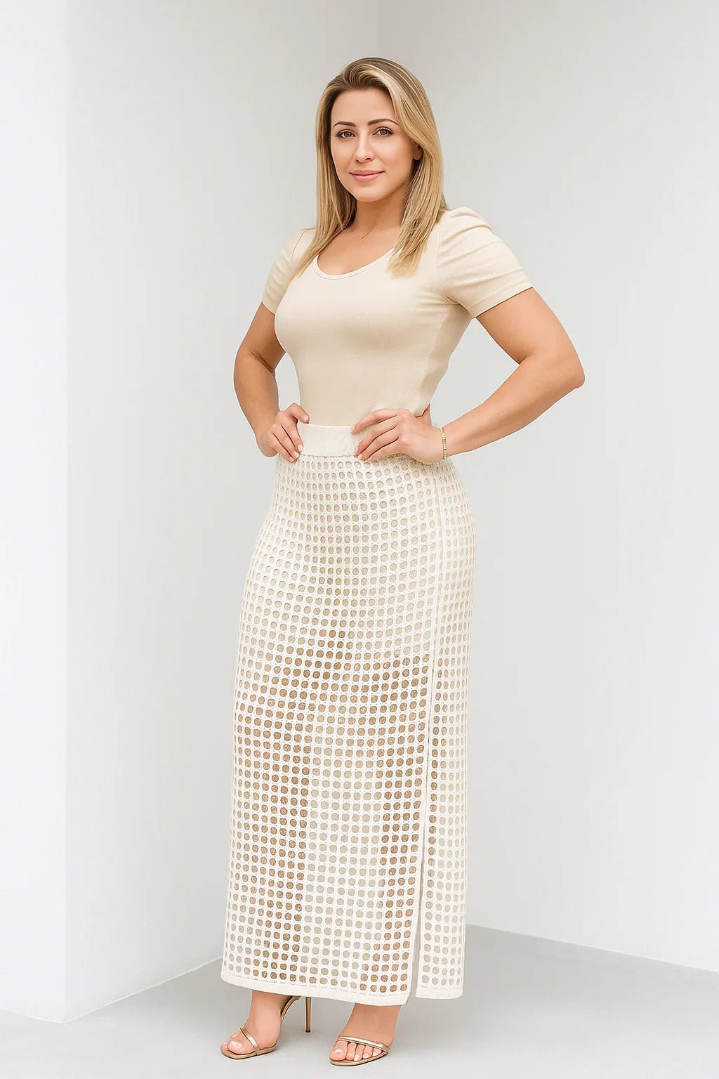 Saia Longa Crochê Vazada Branca Feminina Treluna - Leon Elegance